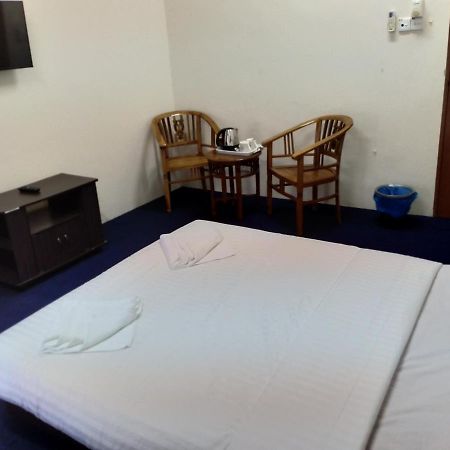 Maidam Inn Jertih Dış mekan fotoğraf